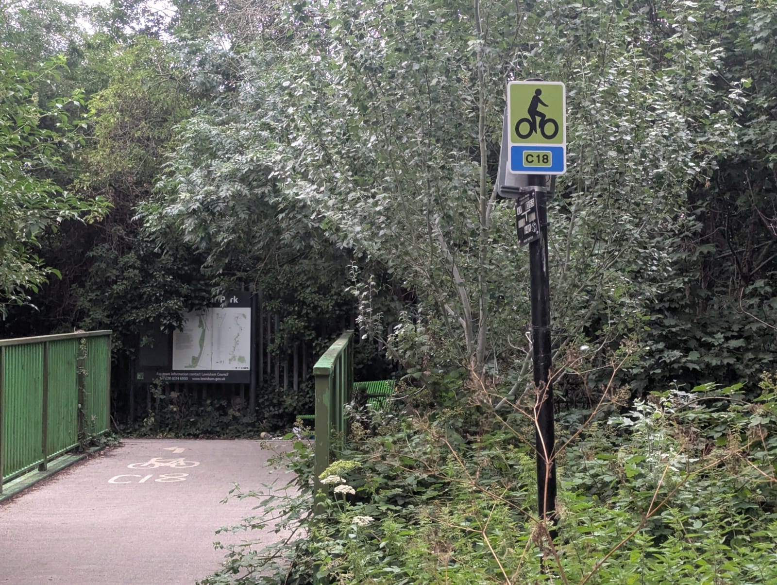 C18 signs at south end of the path where cyclists can rejoin it. 